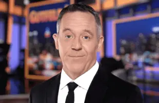 Greg Gutfeld on the set of his late-night Fox News show. (Photo: Fox News)