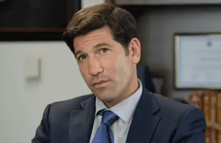 Jon Bernthal plays a father who lost his daughter to gun violence in one of The Premise's most intriguing episodes. (Photo: Ray Mickshaw/FX)