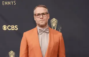 Seth Rogen on the 2021 Emmy Awards red carpet (Photo: CBS)