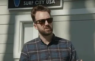 Jordan Klepper talks to anti-vaxxers in SoCal on The Daily Show (Photo: Comedy Central)