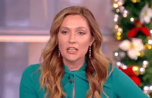 Is Amanda Carpenter the new frontrunner for The View's fifth seat? (Photo: ABC)