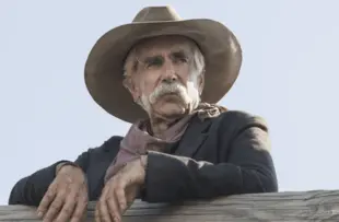 Sam Elliott plays Shea Brennan in the Yellowstone prequel 1883. (Photo: Emerson Miller/Paramount+)