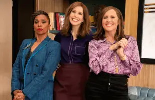 Jenifer Lewis as Patricia, Vanessa Bayer as Joanna, and Molly Shannon as Jackie in I Love That For You. (Photo: Nicole Wilder/Showtime)