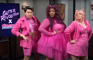 Bowen Yang, Lizzo and Aidy Bryant as Glitter Revolution on SNL (Photo: NBC)