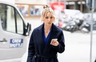 Cassie's coats remain unmatched in The Flight Attendant Season 2, but her packing skills leave something to be desired. (Photo: HBO Max)