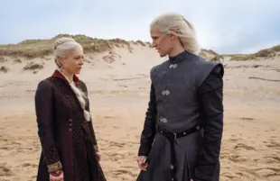 Emma D’Arcy as Princess Rhaenyra Targaryen and Matt Smith as Prince Daemon Targaryen in House of the Dragon (Photo: Ollie Upton/HBO)