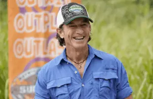 'Survivor's Jeff Probst: 22 years and counting. (Photo: Robert Voets/CBS)