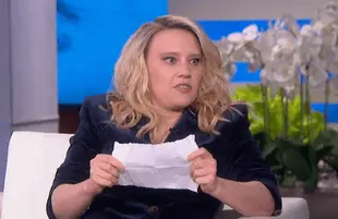 Kate McKinnon on The Ellen DeGeneres Show (Photo: The Ellen Show/Twitter)