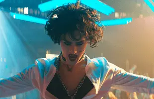 Fin Argus in Queer as Folk (Photo: Peacock)