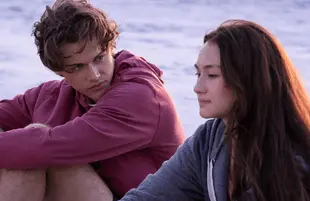 Christopher Briney and Lola Tung (Photo: Dana Hawley/Prime Video)