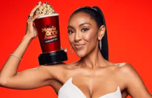 The Bachelorette's Tayshia Adams hosts Sunday night's 2022 MTV Movie & TV Awards. (Photo: MTV)