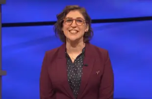 Mayim Bialik on Jeopardy! (Photo: Jeopardy/YouTube)
