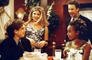 Danielle Fishel, Ben Savage, Rider Strong, and Trina McGee in Boy Meets World (Photo: ABC/Everett Collection)