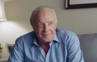 James Caan in Queen Bees (Photo: Everett Collection)