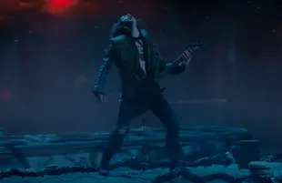 Joseph Quinn as Eddie Munson in Stranger Things (Photo: Netflix)