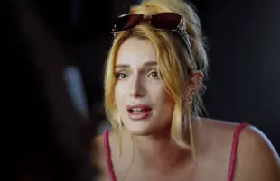 Bella Thorne in American Horror Stories Season 2 (Photo: FX/YouTube)