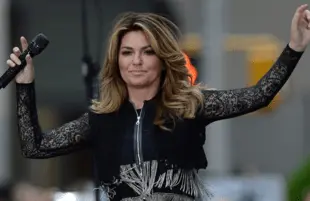 Shania Twain (Photo: Kristin Callahan/Everett Collection)