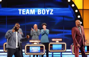 Boys II Men on Celebrity Family Feud (Photo: ABC/Christopher Willard)