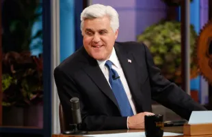 Jay Leno on The Tonight Show with Jay Leno. (Photo: Stacie McChesney/NBC/Everett Collection)