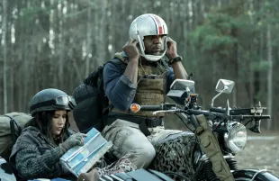 Olivia Munn and Terry Crews in Tales of the Walking Dead (Photo: Curtis Bonds Baker/AMC)