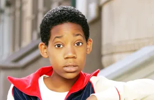 A young Tyler James Williams in Everybody Hates Chris (Photo: Everett Collection)