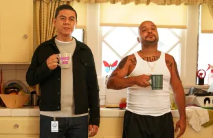 Chris Estrada and Frankie Quinones in This Fool. (Photo: Gilles Mingasson/Hulu)