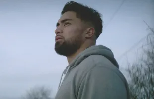  Manti Te'o in an image from Untold: The Girlfriend Who Didn't Exist. (Photo: Netflix)