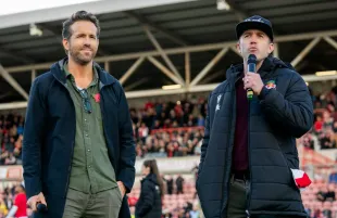 Ryan Reynolds and Rob McElhenney in Welcome to Wrexham (Photo: Patrick McElhenney/FX)