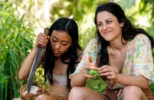 Jeanine and Elie on "Survivor" (CBS)