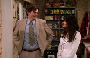 Ashton Kutcher and Mila Kunis in That '90s Show. (Photo: Netflix)