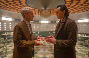 Owen Wilson and Tom Hiddleston in Loki (photo: Disney+)