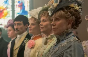 Blake Ritson, Louisa Jacobson, Cynthia Nixon, and Christine Baranski in The Gilded Age (Photo: Barbara Nitke/HBO) 