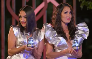 Twin Love hosts Brie and Nikki Garcia (Photo: Prime Video)