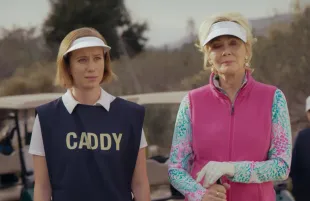 Hannah Einbinder and Jean Smart in Hacks Season 3 (Photo: Max)