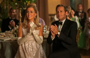 Kristen Wiig and Josh Lucas in Palm Royale (Photo: Apple TV+)