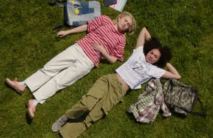 Veronika Slowikowska and Jaelynn Thora Brooks in Davey & Jonesie's Locker (Photo: Hulu/Blue Ant Media)