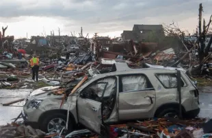 May 22, 2011 - Joplin, MO EF5 Destroyed neighbourhood (Image via Insatgram/@atmospheric_chaos)
