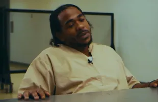 Max B serving his time inside the prison (Image via YouTube/@maxb4438)