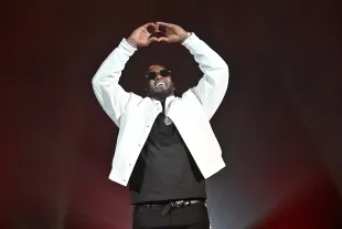 Diddy performing at O2 Shepherd's Bush Empire (Photo by Samir Hussein/Getty Images for Sean Diddy Combs)