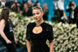NEW YORK, NEW YORK - MAY 05: Sydney Sweeney attends the 2025 Met Gala Celebrating "Superfine: Tailoring Black Style" at Metropolitan Museum of Art on May 05, 2025 in New York City.  (Photo by Dimitrios Kambouris/Getty Images for The Met Museum/Vogue)
