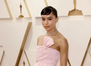 Zoë Kravitz Recalls Snake Incident at Taylor Swift’s Home During California Wildfires (Image via Getty)