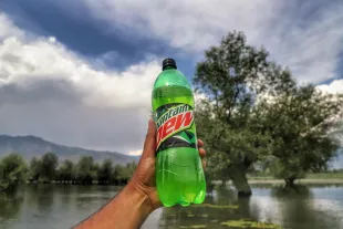 Mountain Dew (Photo by Nasir Kachroo/NurPhoto via Getty Images)