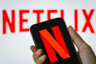 Fit for TV: The Reality of The Biggest Loser on Netflix (Image via Getty)