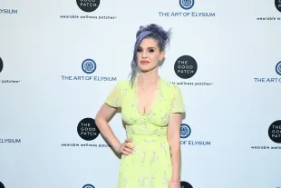 Lego Masters Jr. host Kelly Osbourne (Image via Getty)