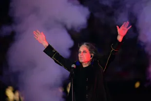Football: Ozzy Osbourne sings and performs at halftime of Los Angeles Rams vs. Buffalo Bills game at SoFi StadiumInglewood, CA 9/8/2022CREDIT: Kohjiro Kinno (Photo by Kohjiro Kinno /Sports Illustrated via Getty Images)(Set Number: X164148 TK1)