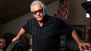 Storage Wars star Barry Weiss (Image via AETV website)
