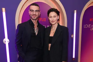 Matt Willis and Emma Willis: Hosts of Love is Blind: UK (Image via Getty)