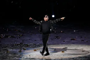 PSY performs during the 70th anniversary of Armed Forces Day at the War Memorial (Image via Getty).