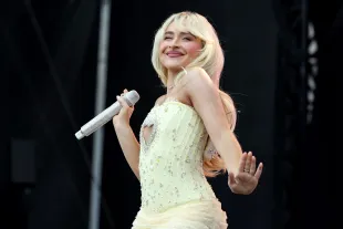 NEW YORK, NEW YORK - JUNE 08: Sabrina Carpenter performs during the 2024 Governors Ball at Flushing Meadows Corona Park on June 08, 2024 in New York City. (Photo by Marleen Moise/Getty Images)