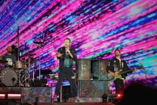 NASHVILLE, TENNESSEE - JULY 22: Chris Martin of Coldplay performs at Nissan Stadium on July 22, 2025 in Nashville, Tennessee. (Photo by Tibrina Hobson/Getty Images)